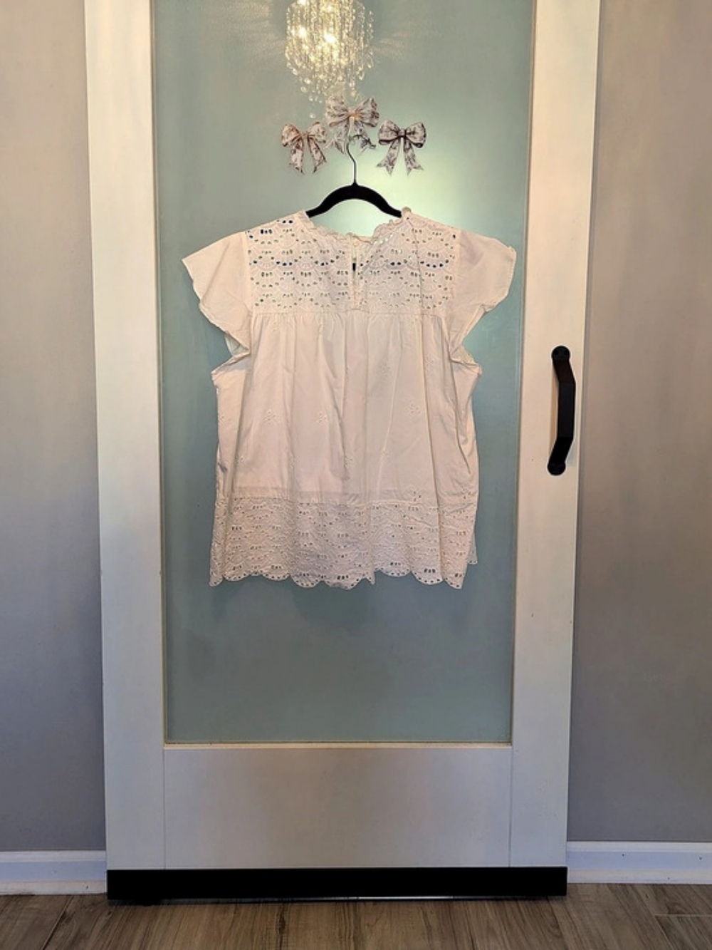 Time and Tru Women's Sleeveless Cotton Eyelet Top White XXXL